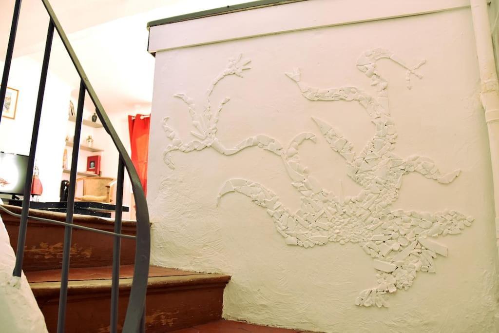 Lovely Flat In The Heart Of The Medieval City Hyères Екстериор снимка